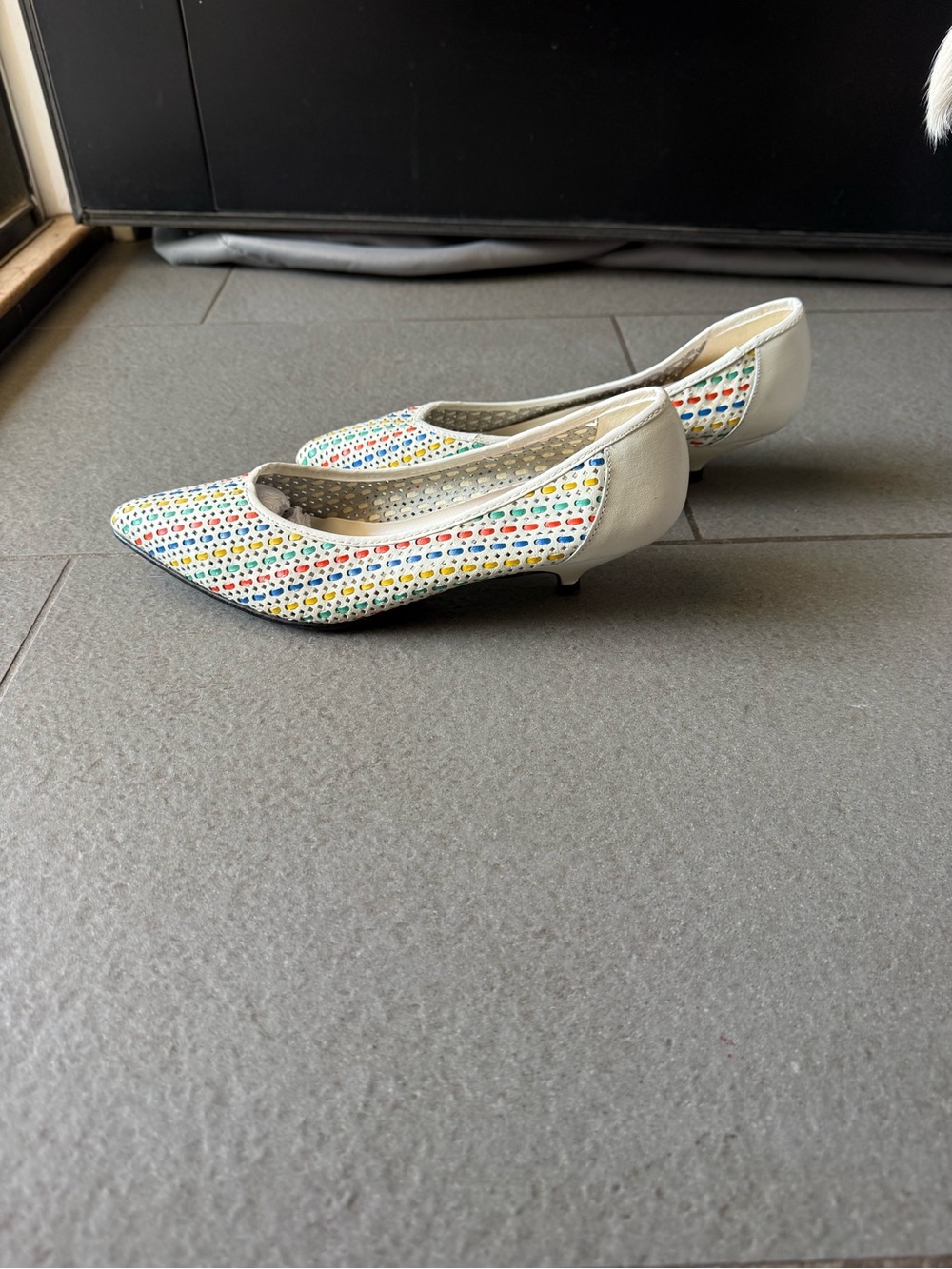 VTG 80s Margaret Jerrold Rainbow Woven Kitten Heels 7.5N Memphis Design